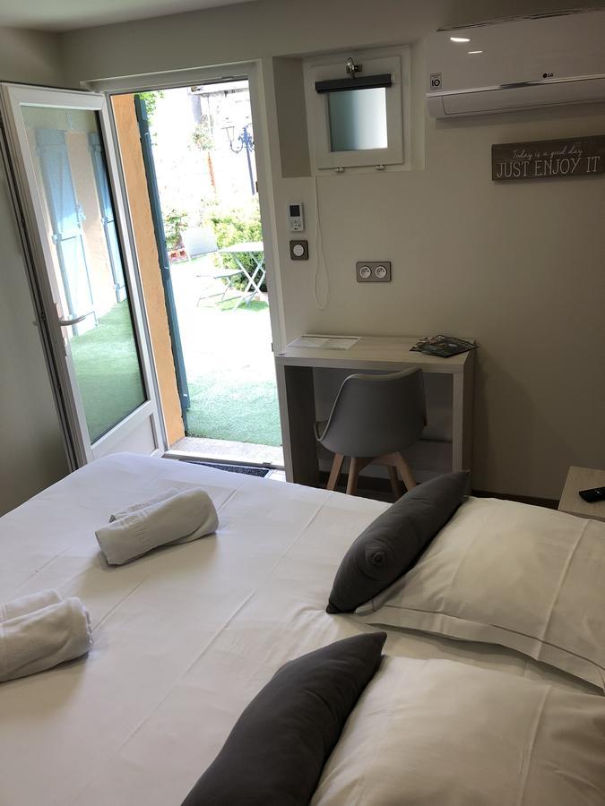 Le Relax Hotel Boulazac Isle Manoire Bagian luar foto